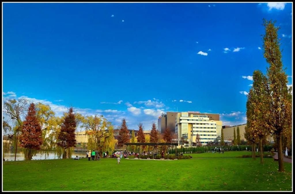 Hotel Univers Cluj-Napoca Exterior photo