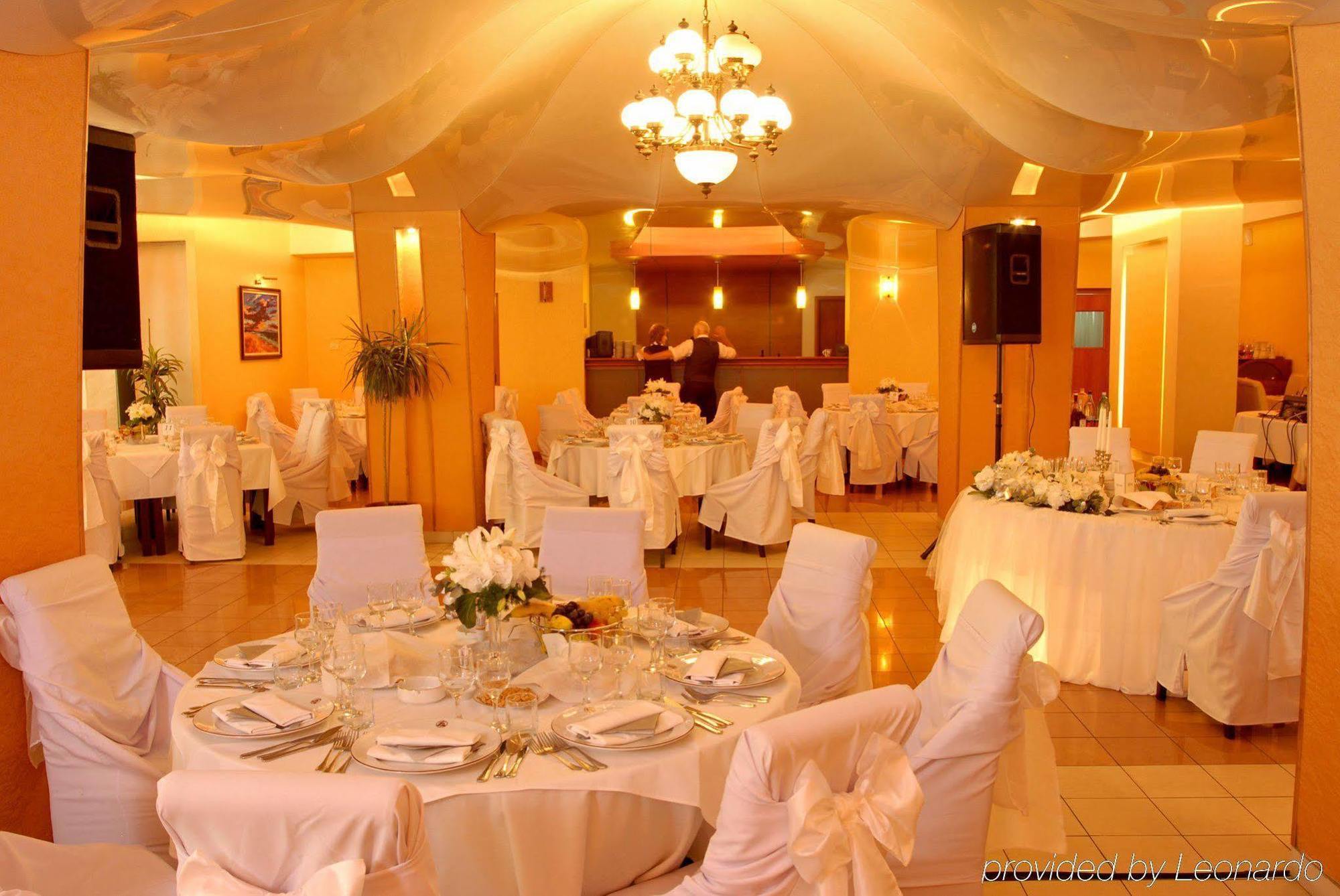 Hotel Univers Cluj-Napoca Restaurant photo